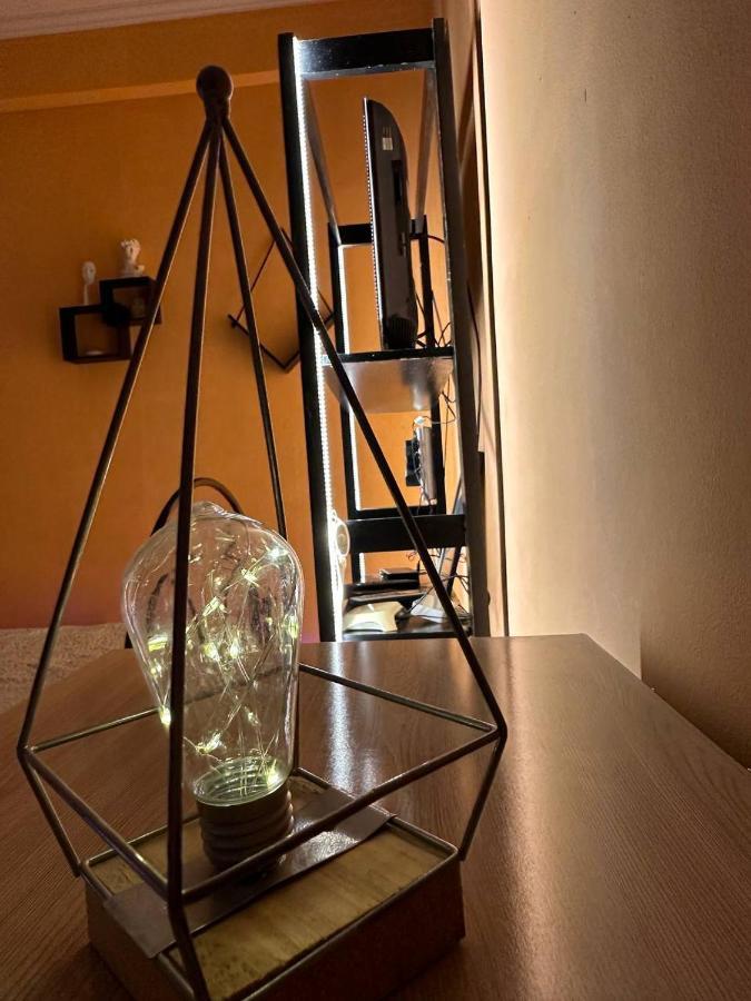 1-Room Apart. 21 On Usenbaeva 52 Near Eurasia Shopping Center Бишкек Экстерьер фото